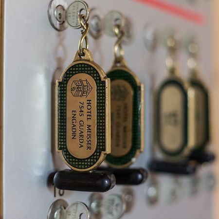 Meisser Hotel "Superior" Guarda Dış mekan fotoğraf