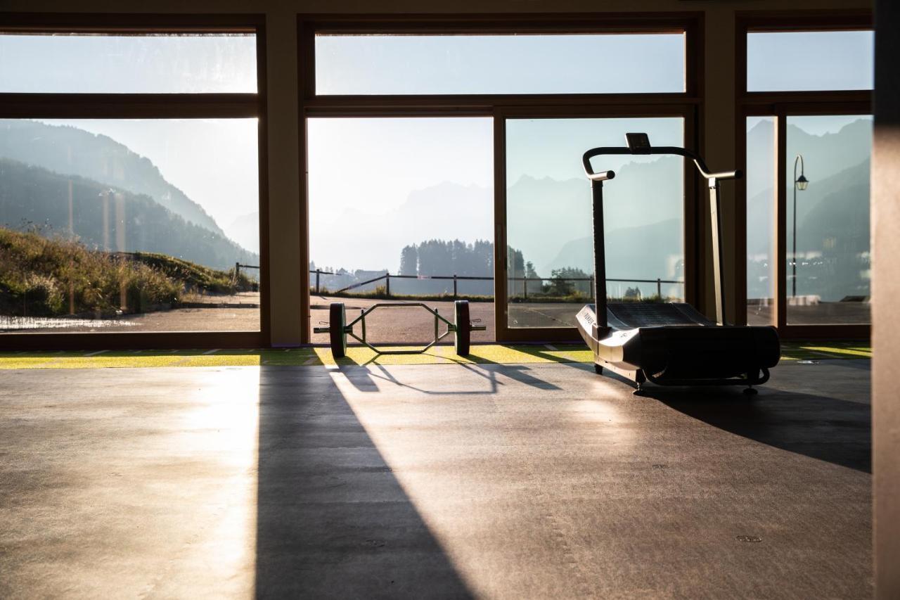 Meisser Hotel "Superior" Guarda Dış mekan fotoğraf