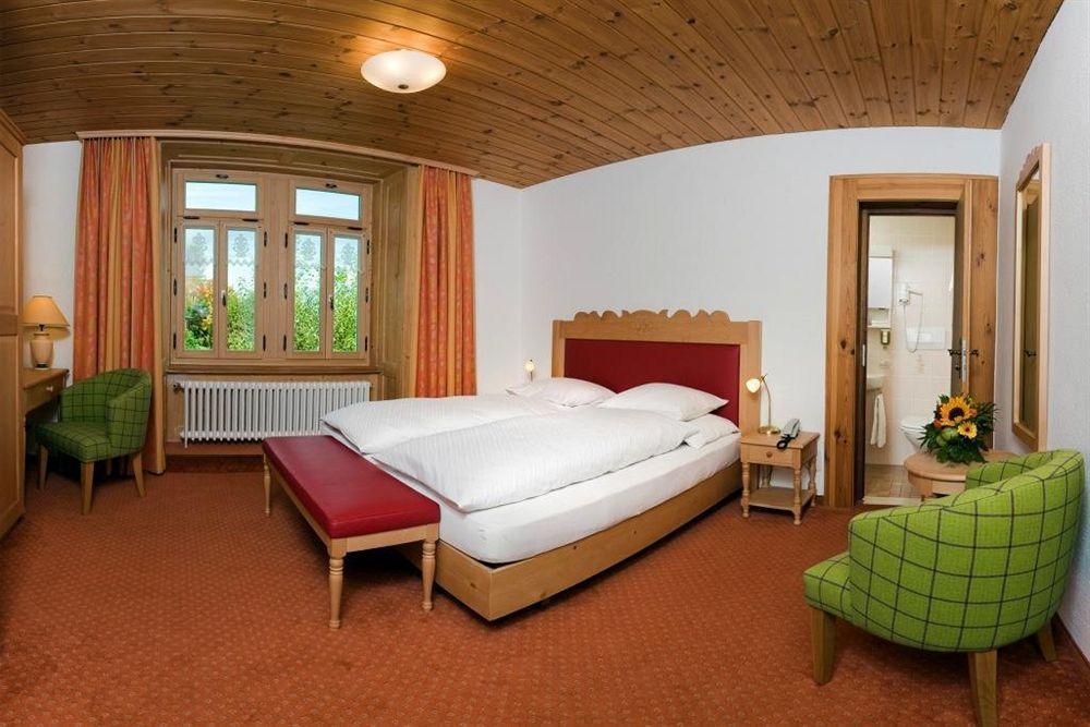 Meisser Hotel "Superior" Guarda Dış mekan fotoğraf